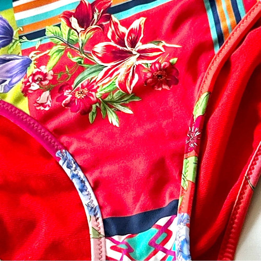 ☀️NWT Johnny Was Kaya Hipster Swim Bottom. Red/Multi Floral. Size: XS - Picture 12 of 12